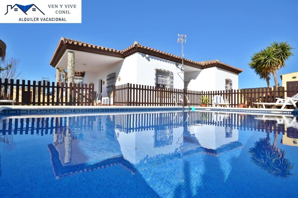 Con Piscina Privada En Conil *