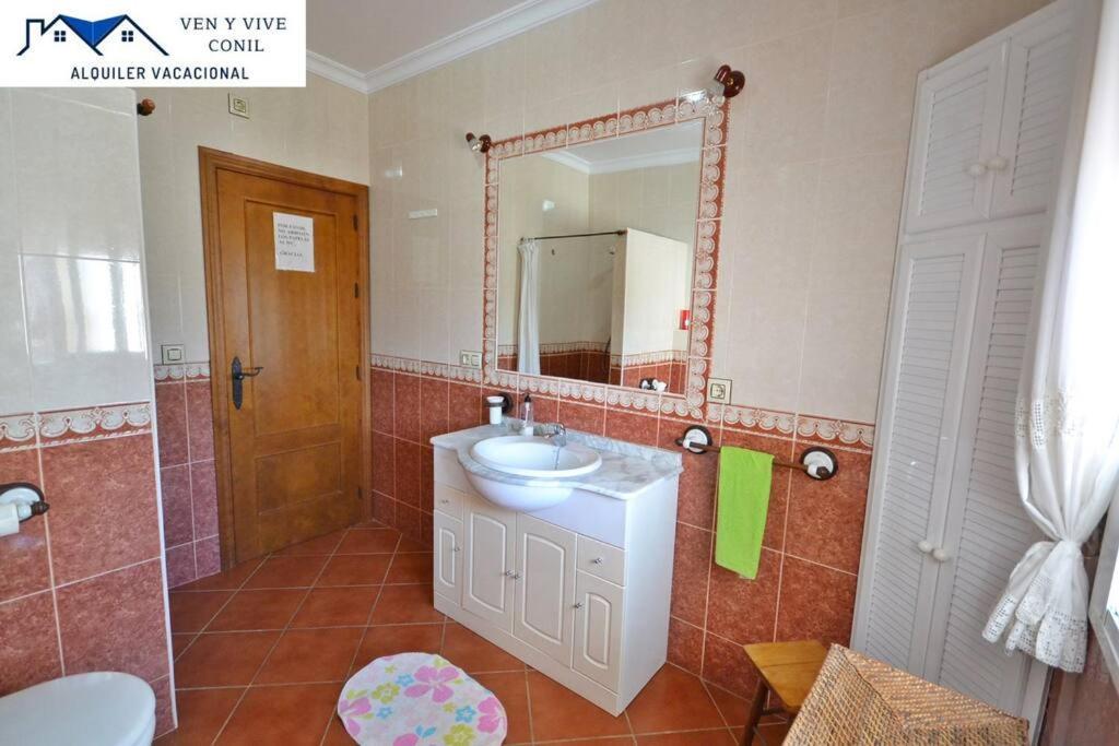 Con Piscina Privada En Conil Ferienhaus