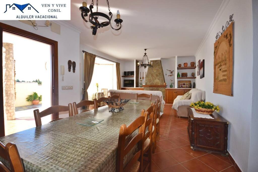 Con Piscina Privada En Conil *